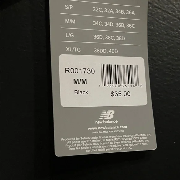 💁♀️WOMENS SPORTS BRA WOMENS New Balance Women's black Sports Bra with Front Zip - Picture 2 of 6